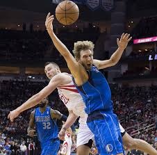 德州扑克高手为什么常弃（德州扑克高手为何频频弃牌）